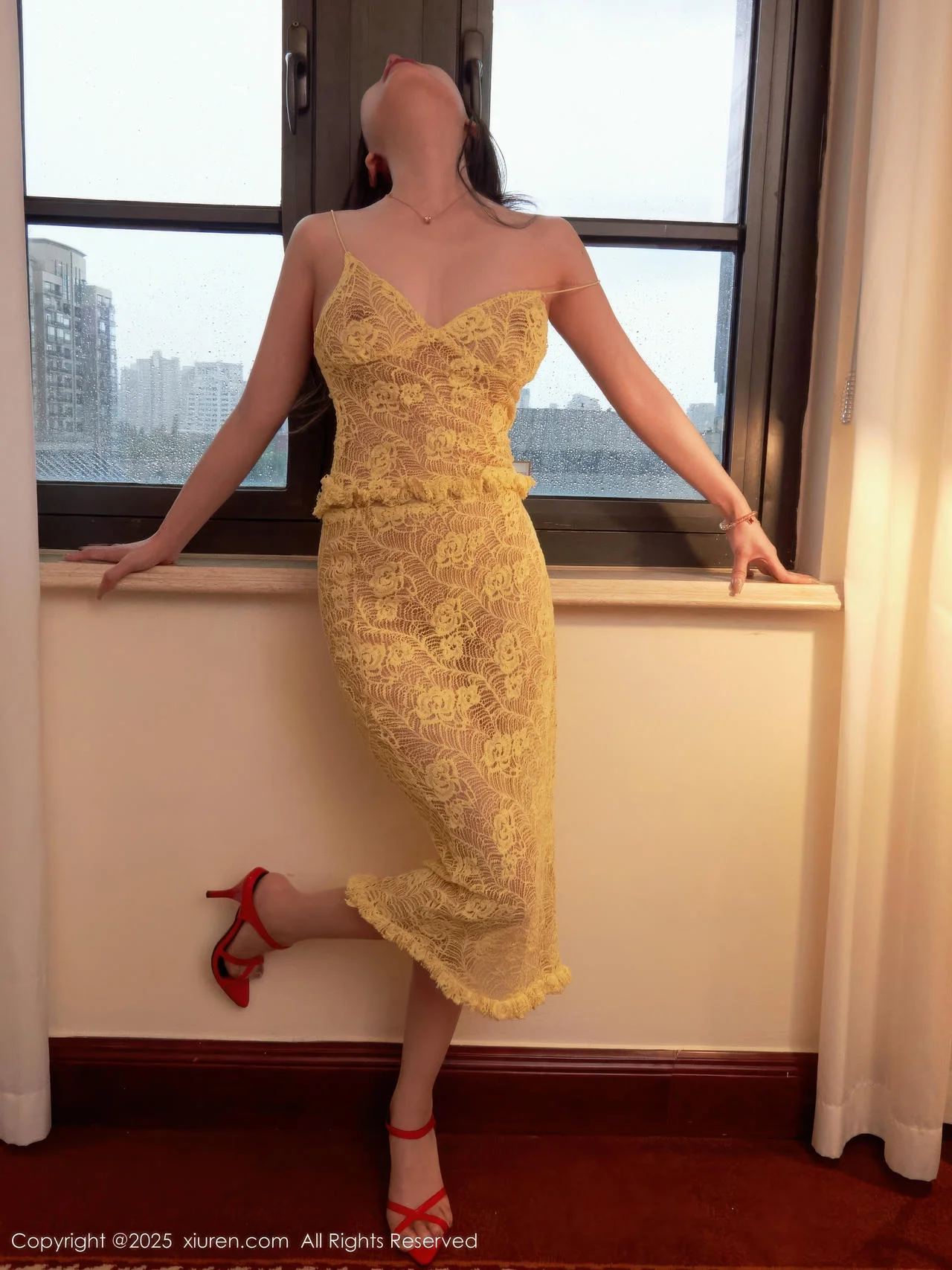 秀人集.com_[XiuRen秀人网]No.10879_模特尹甜甜sunny性感淡黄蕾丝裙配超薄肉色秀完美身材诱惑写真82P