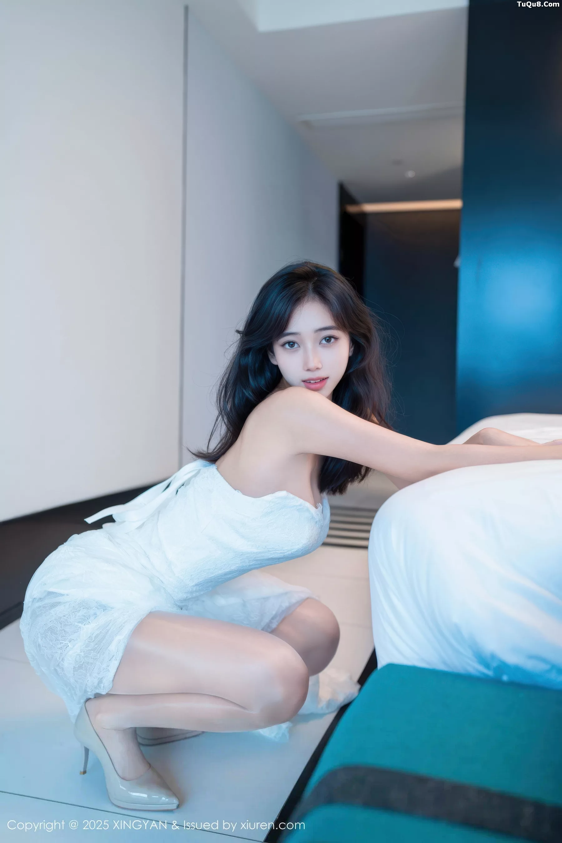 秀人集.com_[XINGYAN星颜社]VOL.419_模特时安安性感白色连衣裙配超薄白丝秀柔美身材迷人诱惑写真75P