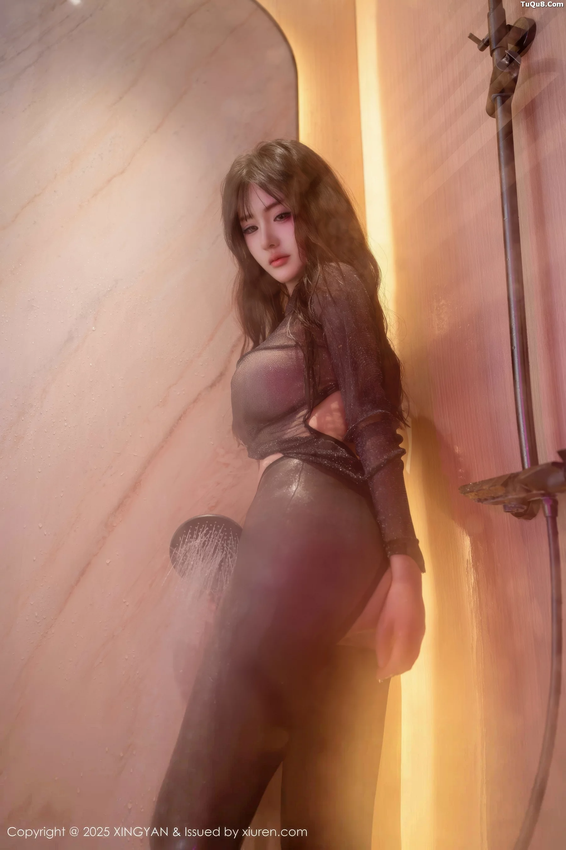 秀人集.com_[XINGYAN星颜社]VOL.424_模特沈南汐RuRu粉色连衣短裙+黑色薄纱服饰秀美腿诱惑写真71P