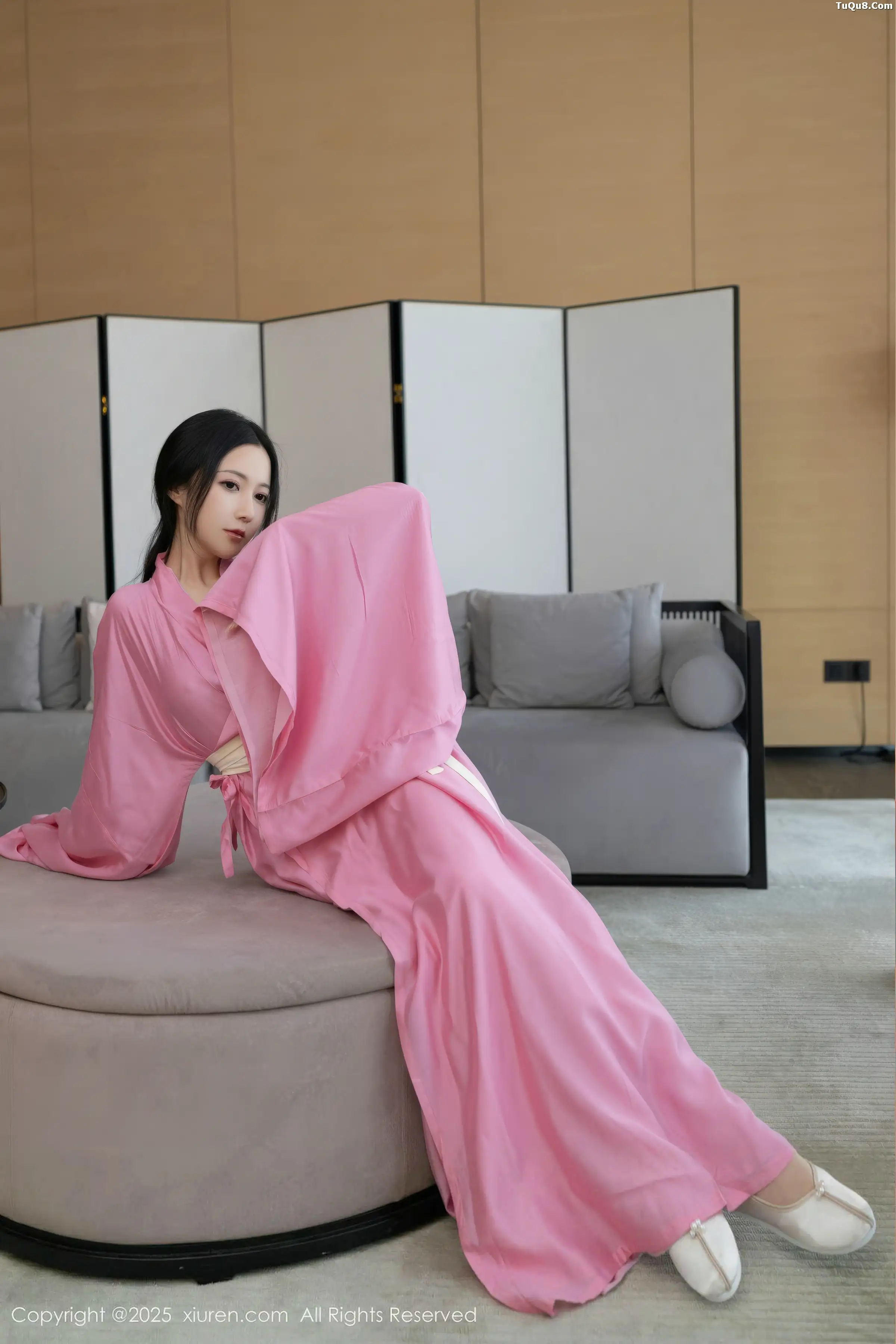 秀人集.com_[XiuRen秀人网]No.11049_模特鱼子酱Fish性感粉色月影纱配超薄肉丝秀曼妙身姿诱惑写真82P