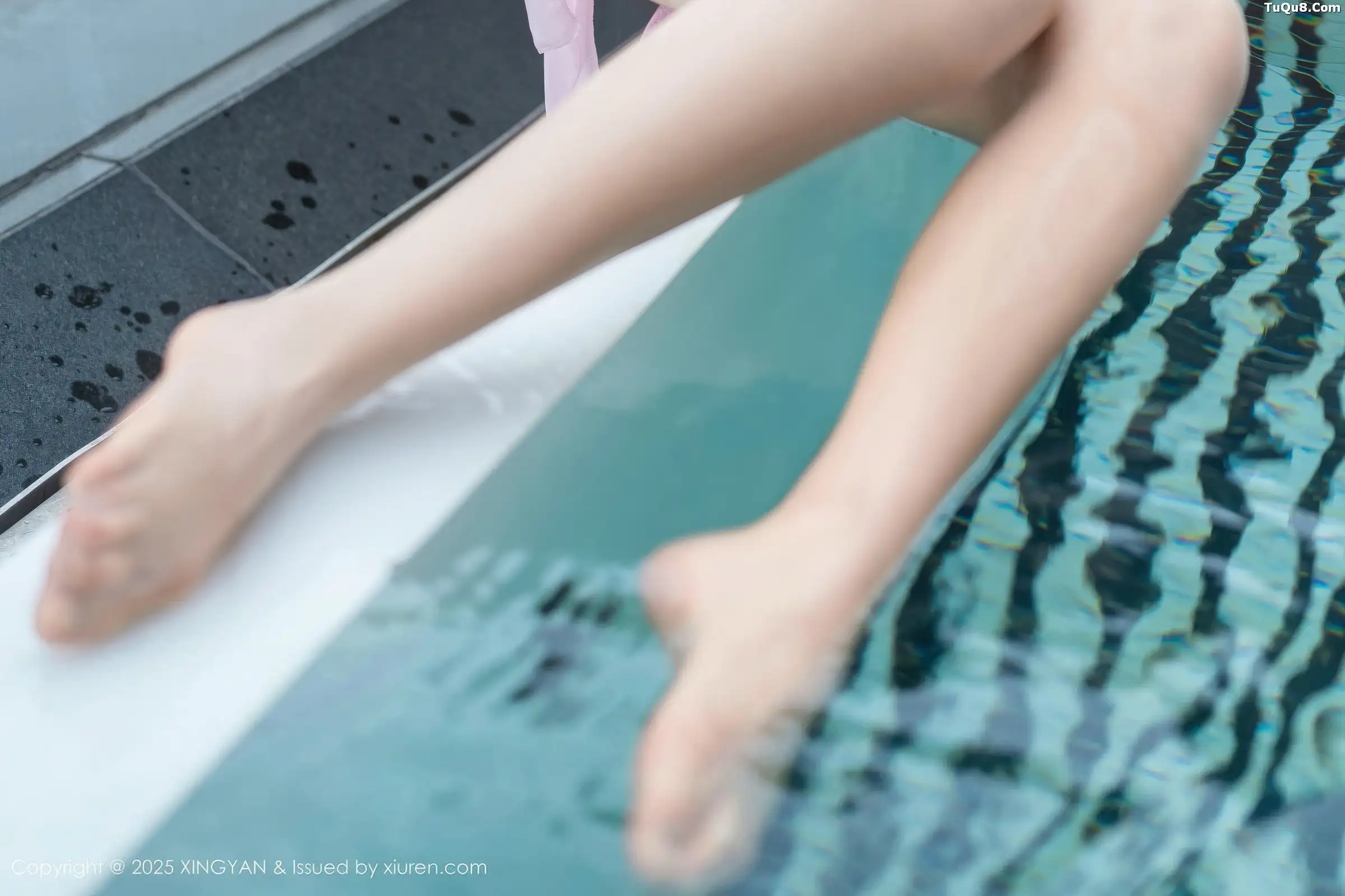 秀人集.com_[XINGYAN星颜社]VOL.430_模特时安安泳池性感紫色泳衣配超薄肉丝秀柔美身姿诱惑写真81P